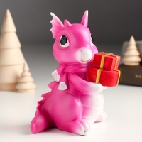 Копилка полистоун "Дракоша в шарфике с подарками" МИКС 9,5х9х13,5 см Копилка полистоун "Дракоша в шарфике с подарками" МИКС 9,5х9х13,5 см