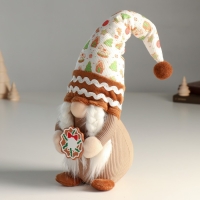 Кукла интерьерная "Бабуся с имбирной печенюшкой" 38 см Кукла интерьерная "Бабуся с имбирной печенюшкой" 38 см