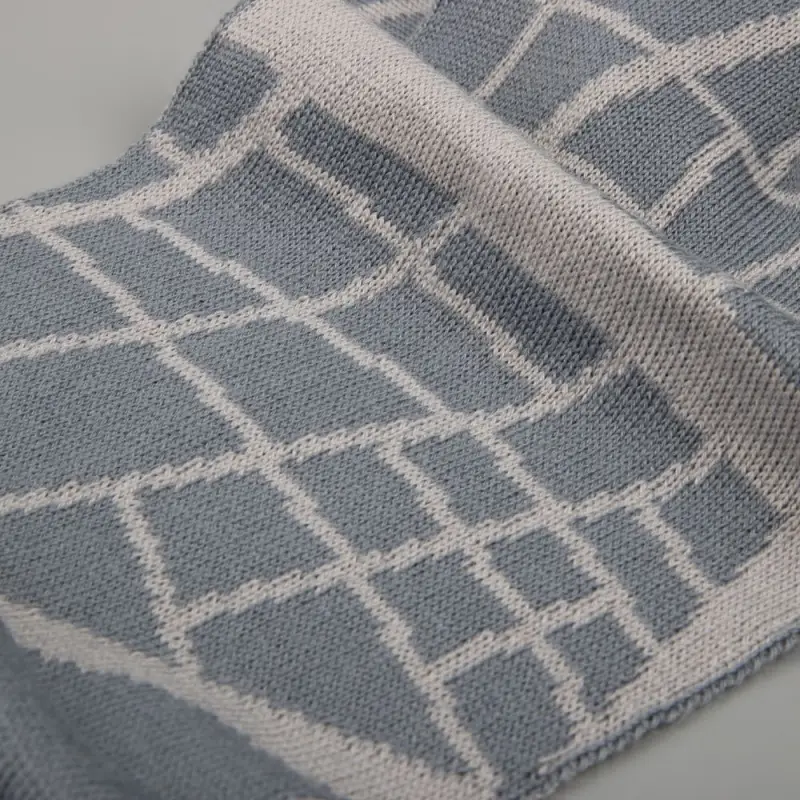 Шарф на заказ Tricksy Light, S, полушерсть