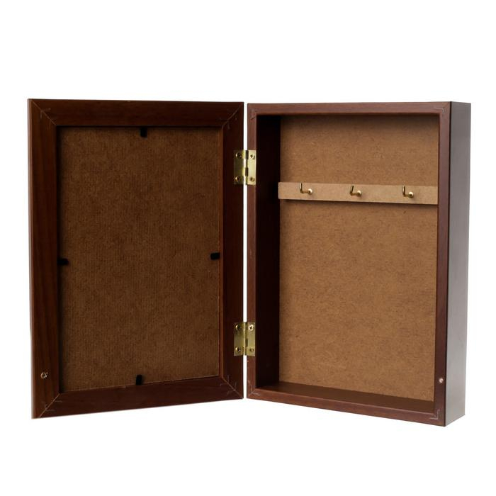 Ключница "Окно с лавандой" 15х21 см орех