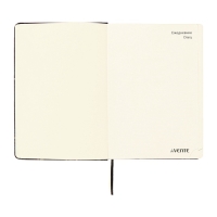 Ежедневник недатированный A5 136 листов, кожзам deVENTE. Marble, твердая обложка с поролоном, перфорация, ляссе, блок 70, черный