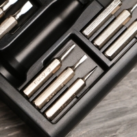 Набор отверток в фляге «Крути верти», универсальный, 18 предметов Набор отверток в фляге «Крути верти», универсальный, 18 предметов