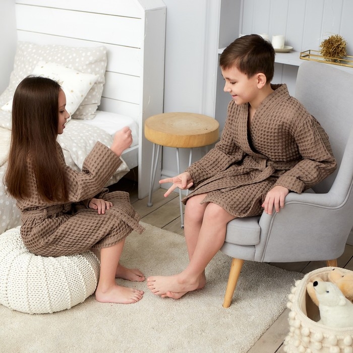 Халат вафельный детский Крошка Я Халат вафельный детский Крошка Я "Boho" размер 34 (122-128 см) цвет мокко, 100% хлопок 290 г/м2