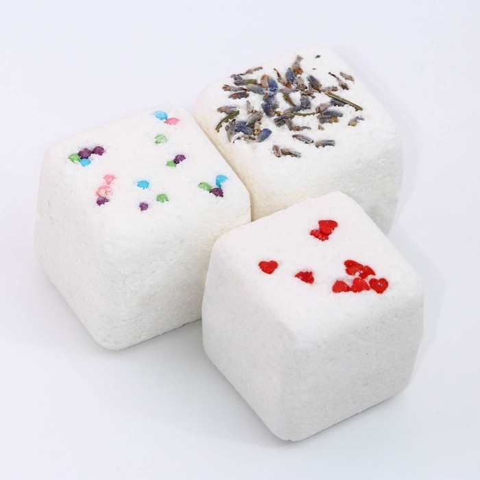 Подарочный набор косметики «Самой лучшей!», бомбочки для ванны с добавками 3 х 65 г, ЧИСТОЕ СЧАСТЬЕ Подарочный набор косметики «Самой лучшей!», бомбочки для ванны с добавками 3 х 65 г, ЧИСТОЕ СЧАСТЬЕ