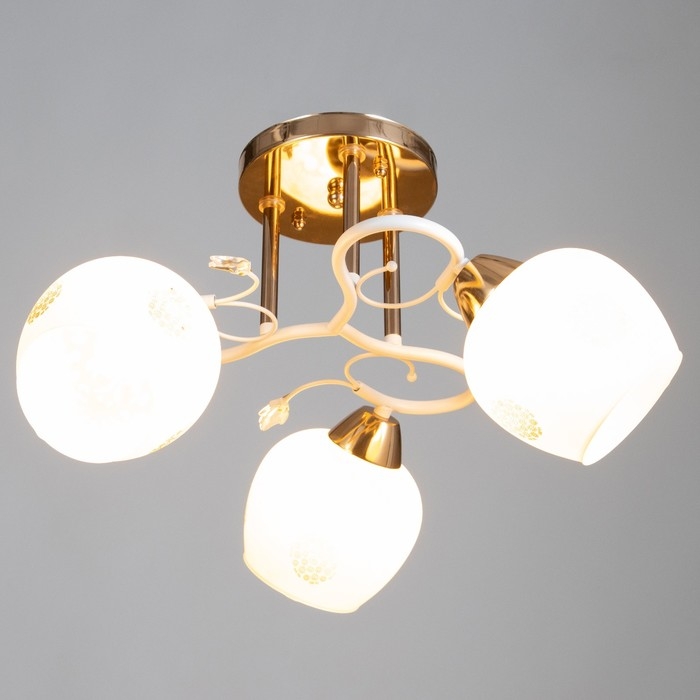 Люстра Люстра "Оливия" 3х60Вт Е27 Золото, белый 48х48х28см