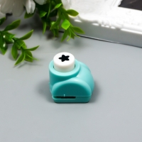 Дырокол фигурный "Звёздочка" d=1 см МИКС 3,5х3х3,5 см Дырокол фигурный "Звёздочка" d=1 см МИКС 3,5х3х3,5 см