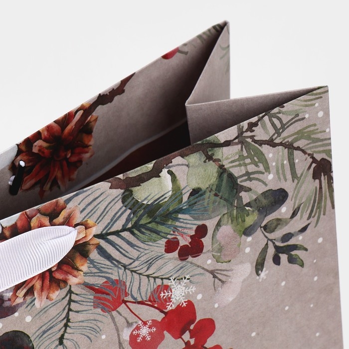 Пакет подарочный новогодний крафтовый горизонтальный &laquo;Заветные мечты&raquo;, L 40 х 31 х 11.5 см, Новый год