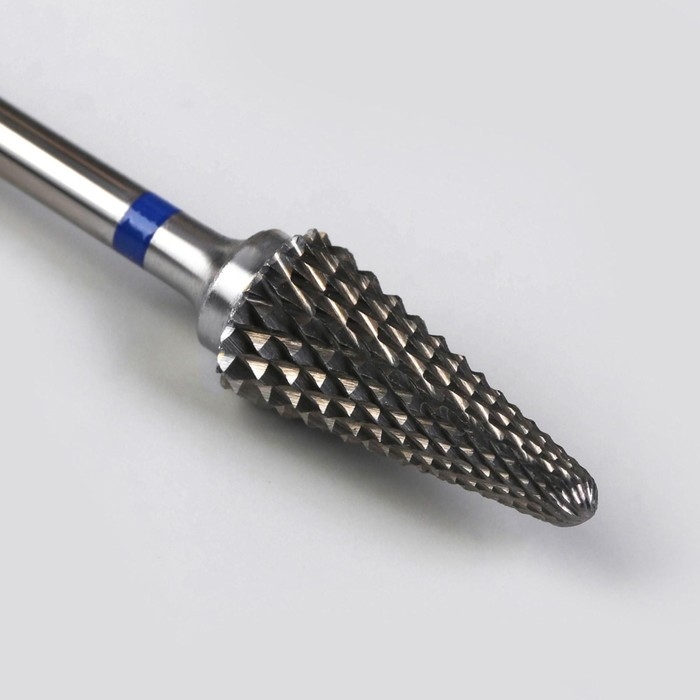 Фреза твердосплавная для маникюра «Конус», средняя нарезка, 6 × 15 мм, в пластиковом футляре Фреза твердосплавная для маникюра «Конус», средняя нарезка, 6 × 15 мм, в пластиковом футляре