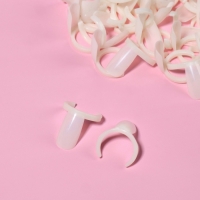 Палитра для лаков на баночку «Ноготки», d - 2 см, 50 шт, форма мягкий квадрат, цвет слоновая кость Палитра для лаков на баночку «Ноготки», d - 2 см, 50 шт, форма мягкий квадрат, цвет слоновая кость