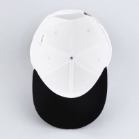 Кепка женская &laquo;Кот&raquo;, цвет белый, р-р 56