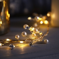 Гирлянда &laquo;Мишура&raquo; 1.2 м роса с насадками &laquo;Бусины&raquo;, IP20, серебристая нить, 20 LED, батарейки CR2032х2 (в комплекте), свечение тёплое белое