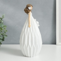 Сувенир полистоун "Малышка с цветком в волосах, в белом платье, с цветком" 24,3х11,5х11 см