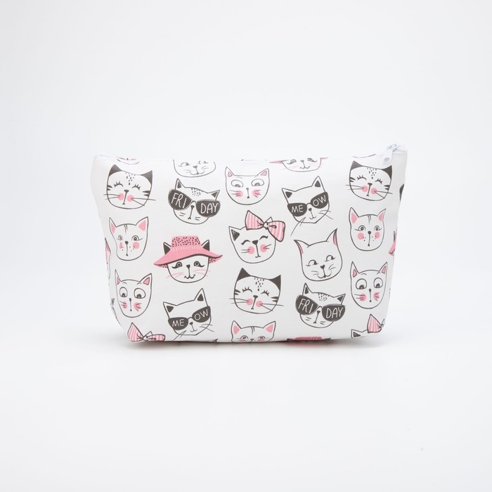 Косметичка на молнии, цвет белый