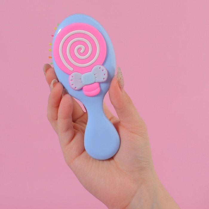 Расчёска - мини массажная, 14 × 6 см, рисунок МИКС Расчёска - мини массажная, 14 × 6 см, рисунок МИКС