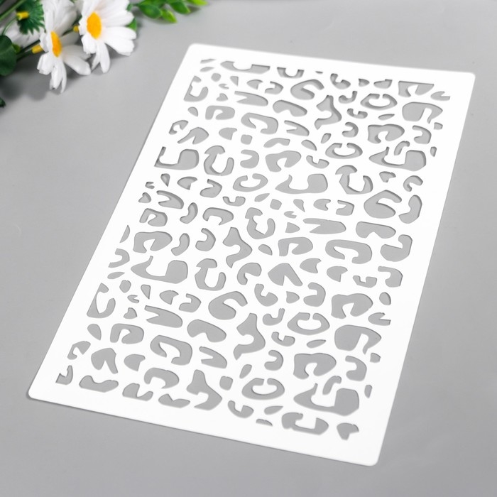 Трафарет пластиковый Трафарет пластиковый "Леопард" 24х16 см