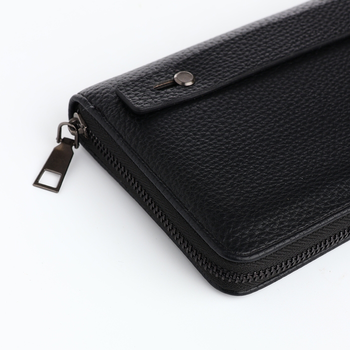 Портмоне-клатч мужской на молнии, отдел для купюр, карт, монет, цвет чёрный