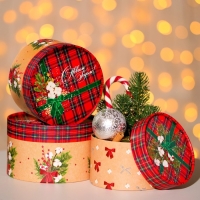 Набор подарочных новогодних коробок 3 в 1 "Клетка", 16 х 10, 14 х 9, 13 х 8,5 см. Новый год