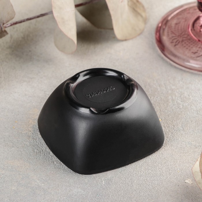 Соусник «Чёрный Восток», 70 мл, 6,6×6,6×3,4 см, цвет чёрный Соусник «Чёрный Восток», 70 мл, 6,6×6,6×3,4 см, цвет чёрный