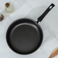 Сотейник Promo, 2,8 л, d=24 см, стеклянная крышка, пластиковая ручка, антипригарное покрытие, цвет чёрный Сотейник Promo, 2,8 л, d=24 см, стеклянная крышка, пластиковая ручка, антипригарное покрытие, цвет чёрный