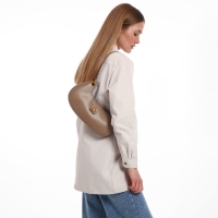 Сумка женская багет на молнии TEXTURA, средний размер, цвет светло-коричневый Сумка женская багет на молнии TEXTURA, средний размер, цвет светло-коричневый