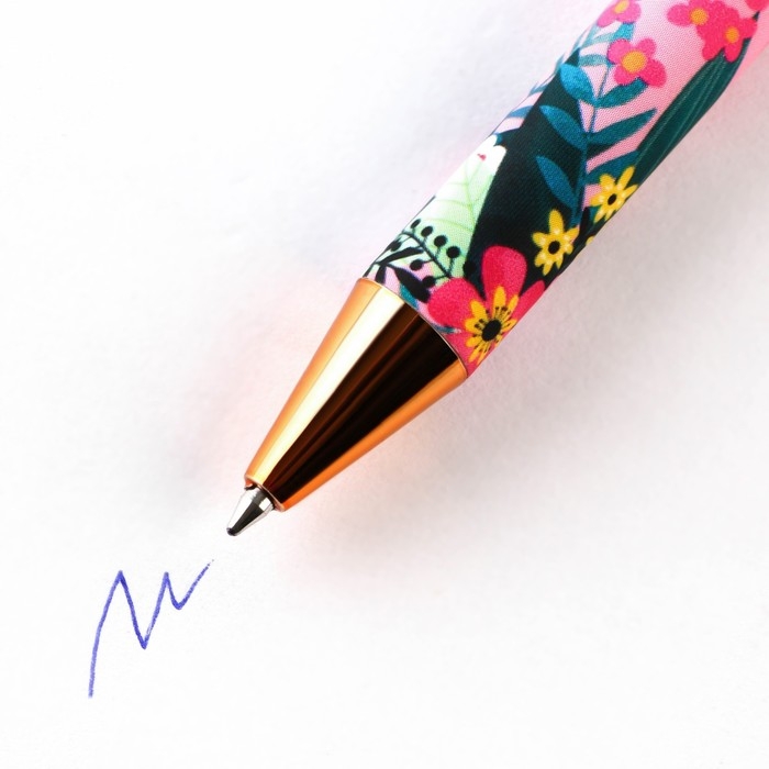 Подарочный набор &laquo;Любимому воспитателю&raquo;: ежедневник А5, 80 листов, ручка, стикеры, термостакан 350 мл и магнитные закладки