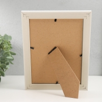 Фоторамка пластик 13х18 см "Золотые волны и точки" белый 16,6х21,6 см Фоторамка пластик 13х18 см "Золотые волны и точки" белый 16,6х21,6 см