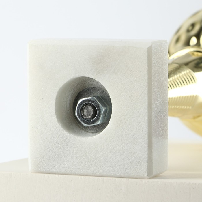 Кубок 150С, наградная фигура, золото, подставка камень, 17,3 х 7 х 5 см. Кубок 150С, наградная фигура, золото, подставка камень, 17,3 х 7 х 5 см.