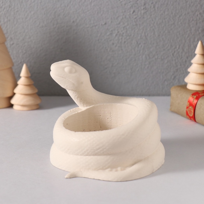 Подсвечник Подсвечник "Змея" крученая 8*10*6 см белый