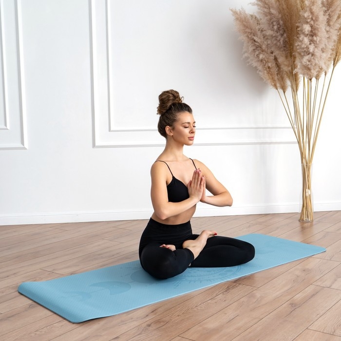 Коврик для йоги Sangh &laquo;Луна&raquo;, 183х61х0,6 см, цвет пастельный голубой