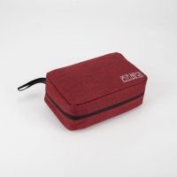 Косметичка, 2 отдела на молниях, с крючком, цвет красный Косметичка, 2 отдела на молниях, с крючком, цвет красный