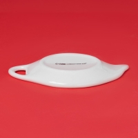 Новогодняя подставка под чайный пакетик Доляна «Парк аттракционов», керамика, 12×9,5 см, цвет белый Новогодняя подставка под чайный пакетик Доляна «Парк аттракционов», керамика, 12×9,5 см, цвет белый