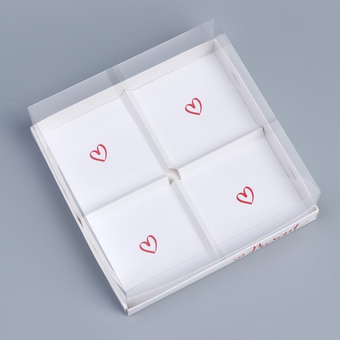 Коробка кондитерская для муссовых пирожных «Present», 17.8 х 17.8 х 6.5 см Коробка кондитерская для муссовых пирожных «Present», 17.8 х 17.8 х 6.5 см