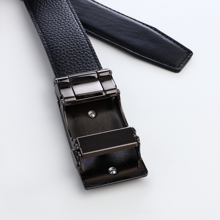 Ремень мужской, ширина 3,6 см, пряжка автомат, цвет чёрный Ремень мужской, ширина 3,6 см, пряжка автомат, цвет чёрный