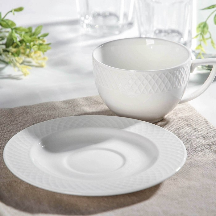 Чайная пара фарфоровая Wilmax &laquo;Юлия Высоцкая&raquo;, 2 предмета: чашка 240 мл, блюдце, цвет белый