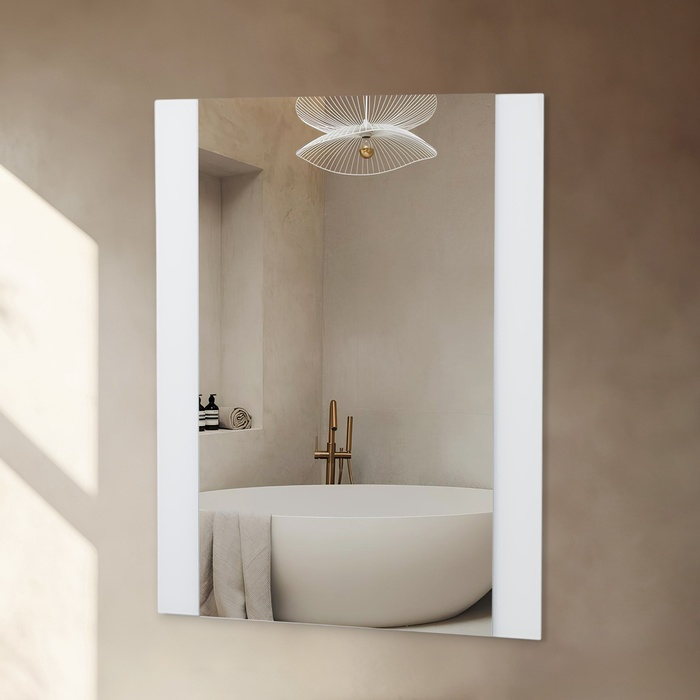 Зеркало , настенное, 67х52см, с декоративными вставками (цвет вставки белый)