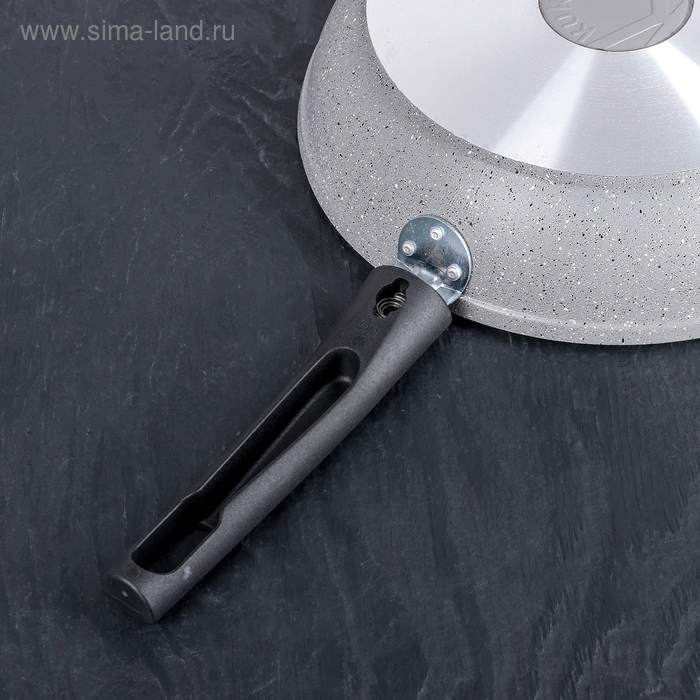 Набор кухонной посуды &laquo;Мраморная №4&raquo;, крышка, съёмная ручка, антипригарное покрытие, цвет светлый мрамор