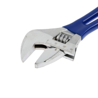 Ключ разводной ТУНДРА, укороченная обрезиненная рукоятка, широкий захват до 30 мм, 140 мм Ключ разводной ТУНДРА, укороченная обрезиненная рукоятка, широкий захват до 30 мм, 140 мм