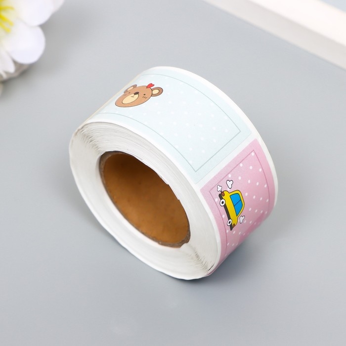 Наклейка бумага Наклейка бумага "Цветной фон для заметок" 4,5х2,5 см 250 шт в рулоне 3х6х6 см