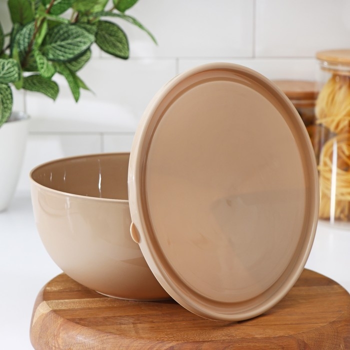 Салатник с крышкой &laquo;Galaxy&raquo;, 2,5 л, цвет микс