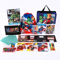 Набор первоклассника в папке, Мстители, 30 предметов Набор первоклассника в папке, Мстители, 30 предметов