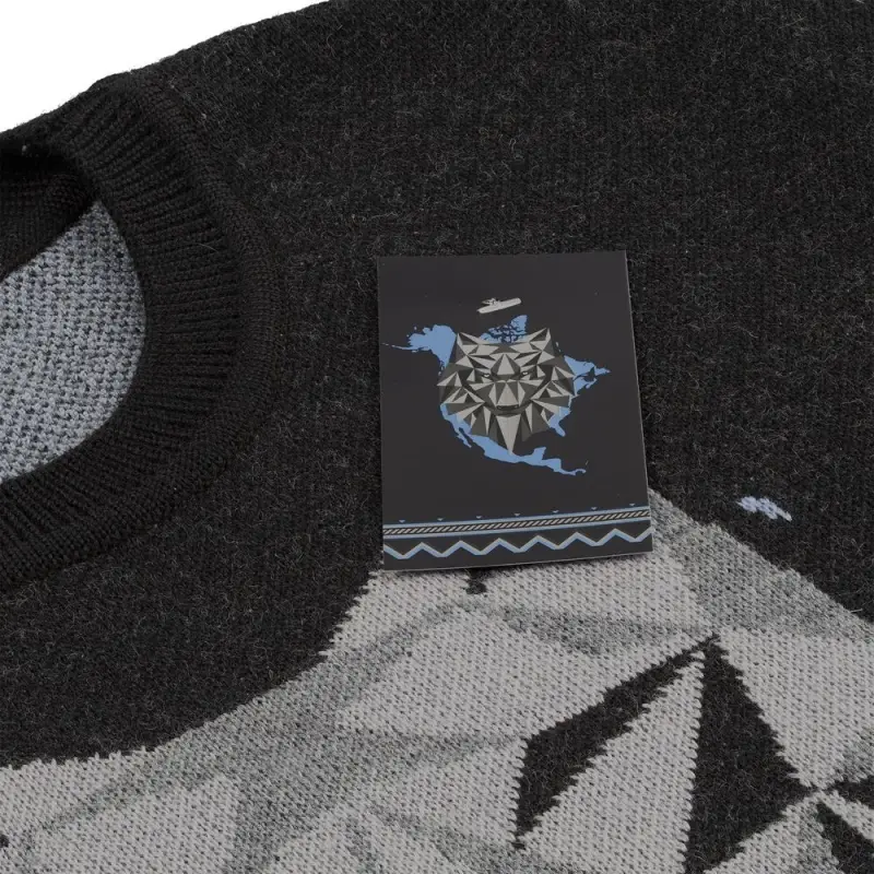 Джемпер Totem Wolf, размер S Джемпер Totem Wolf, размер S