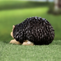 Садовая фигура "Ежик греется" 18х10х10см Садовая фигура "Ежик греется" 18х10х10см