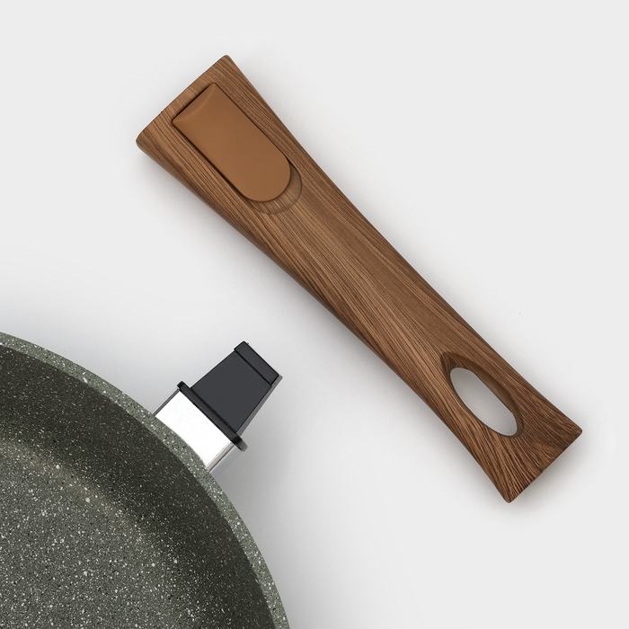 Сковорода Доляна &laquo;Форест&raquo;, d=28 см, стеклянная крышка, съёмная ручка, антипригарное покрытие