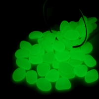 Светящийся декор "Галька" желтая, 100гр / фракция 2-3см Светящийся декор "Галька" желтая, 100гр / фракция 2-3см