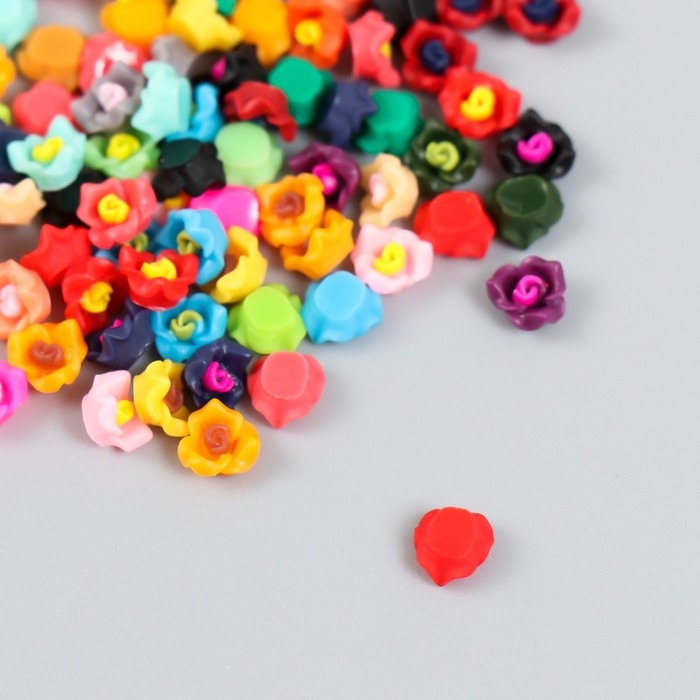 Декор для творчества пластик "Мини-розочки" набор 100 шт 0,6х0,6 см