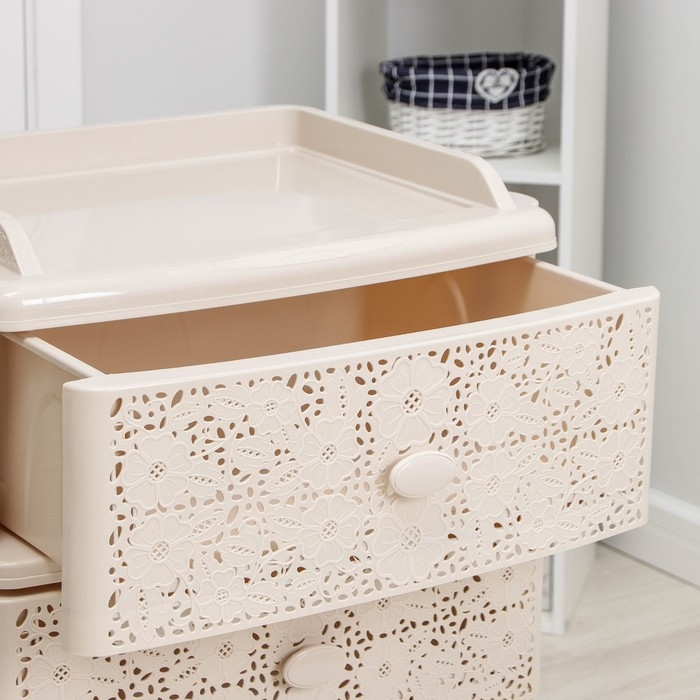 Комод широкий 4-х секционный &laquo;Лаура&raquo;, цвет слоновая кость