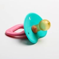 Соска - пустышка латексная классическая &laquo;Вишенка&raquo;, от 0 мес., цвет МИКС