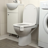 Светильник для туалета с датчиком движ., RGB, 3 Вт, IP68, от бат. 3*AAA, белый Светильник для туалета с датчиком движ., RGB, 3 Вт, IP68, от бат. 3*AAA, белый