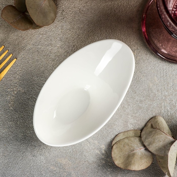 Блюдо фарфоровое Wilmax, 11,5&times;7 см, цвет белый