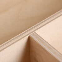 Подарочный ящик 34×21.5×10 см деревянный, с закрывающейся крышкой, с ручкой Подарочный ящик 34×21.5×10 см деревянный, с закрывающейся крышкой, с ручкой